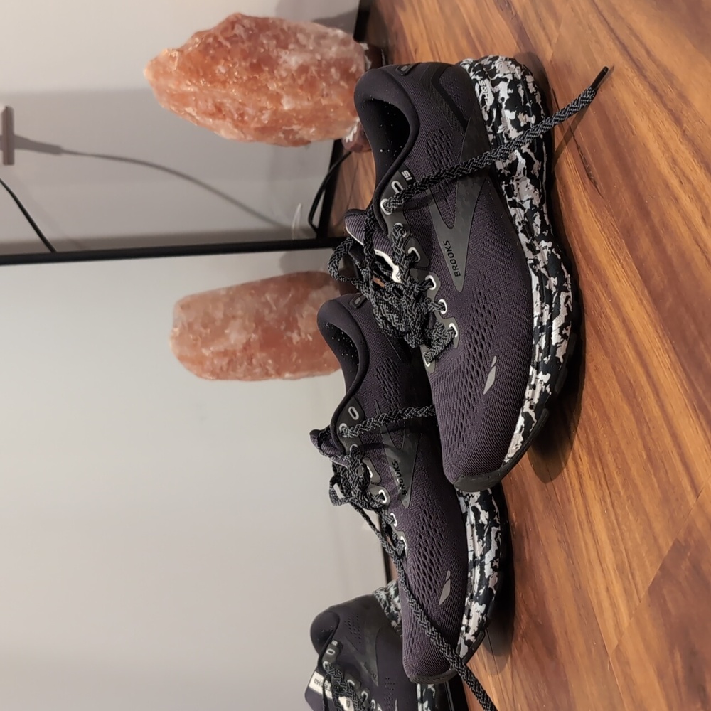Brooks Ghost 15